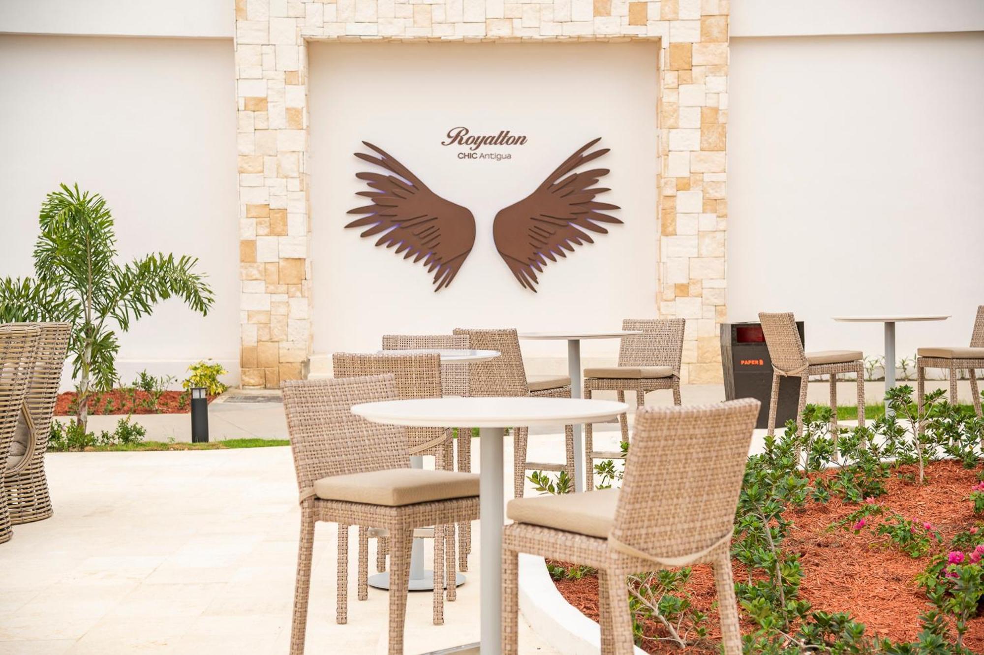 Royalton Chic Antigua, An Autograph Collection All-Inclusive Resort - Adults Only St. John's Extérieur photo